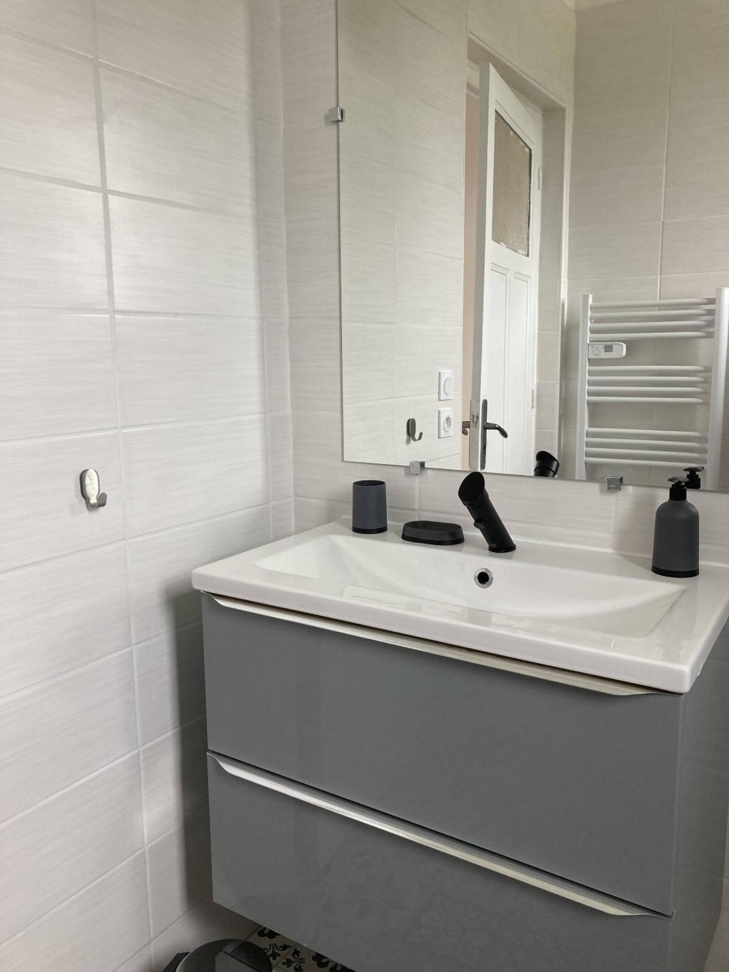 Location Appartement Des Pyrenees Borderes-sur-l'Echez Quarto foto