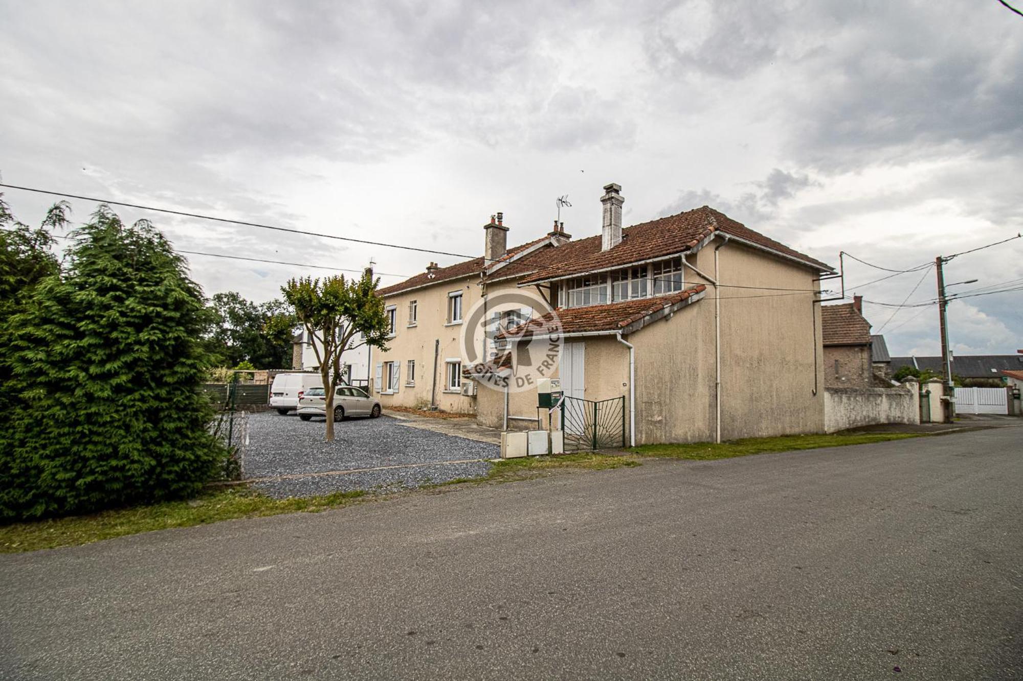 Location Appartement Des Pyrenees Borderes-sur-l'Echez Quarto foto