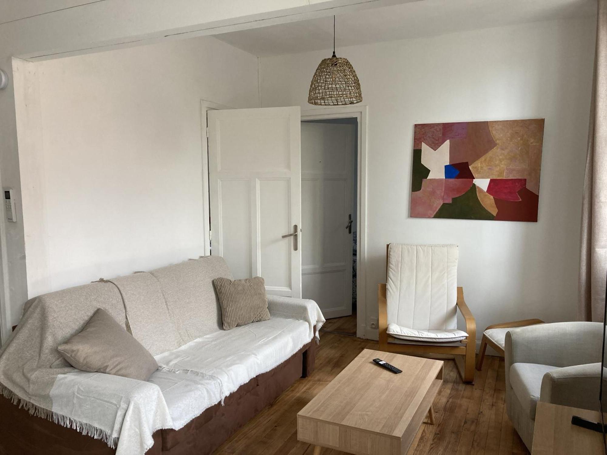 Location Appartement Des Pyrenees Borderes-sur-l'Echez Quarto foto